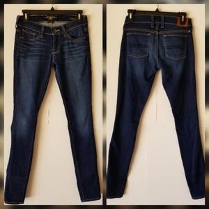 Lucky brand Charlie Skinny size 0/25